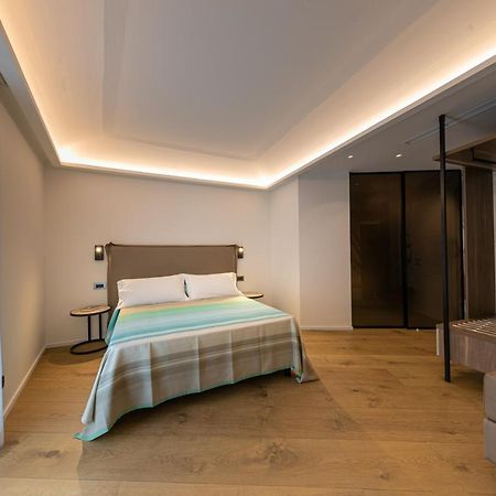 Palazzo Raho Suites チェファル エクステリア 写真