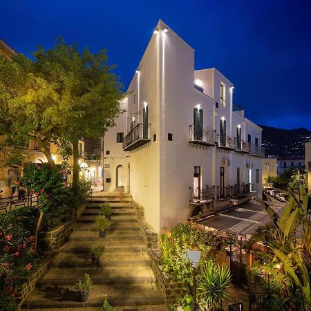 Palazzo Raho Suites チェファル エクステリア 写真