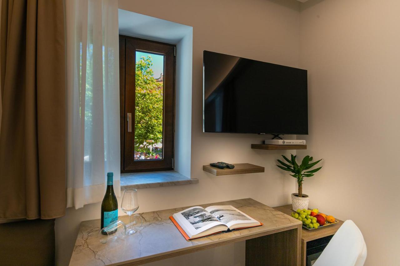 Palazzo Raho Suites チェファル エクステリア 写真