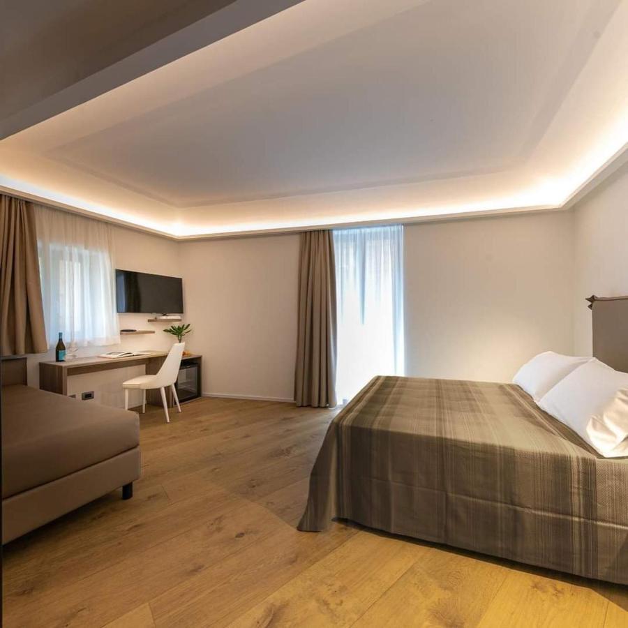 Palazzo Raho Suites チェファル エクステリア 写真